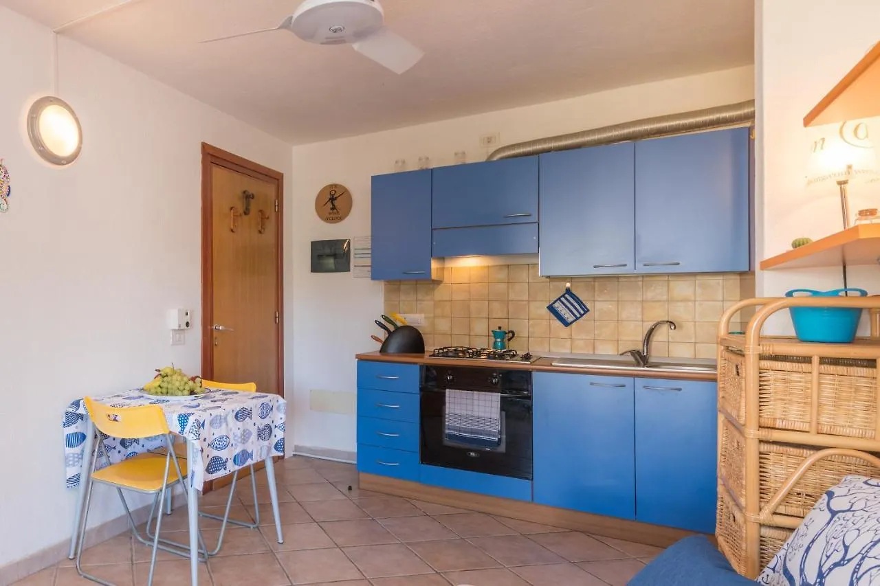 Casa Emozione With Shared Pool - Happy Rentals Marinella  Italy