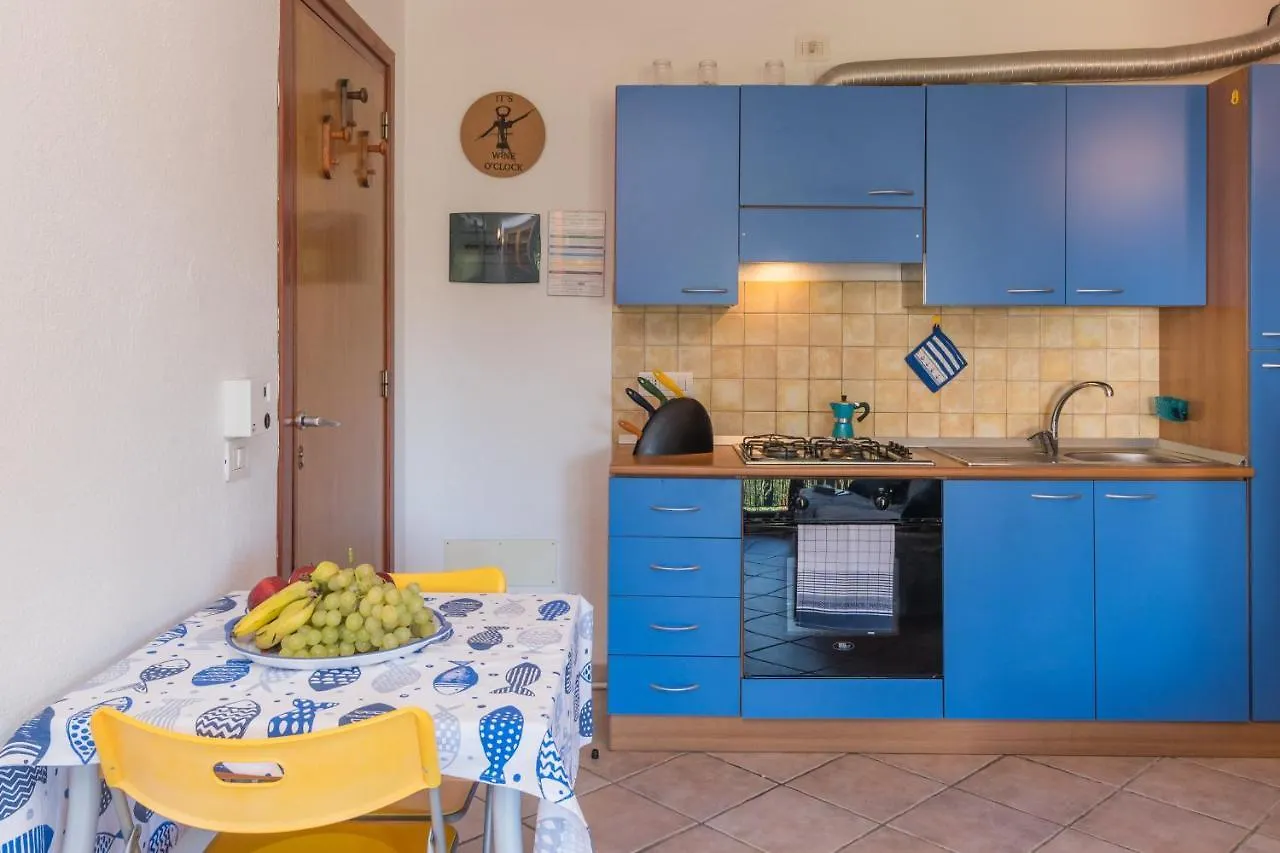 Casa Emozione With Shared Pool - Happy Rentals Marinella  Apartment Marinella (Sardinia)