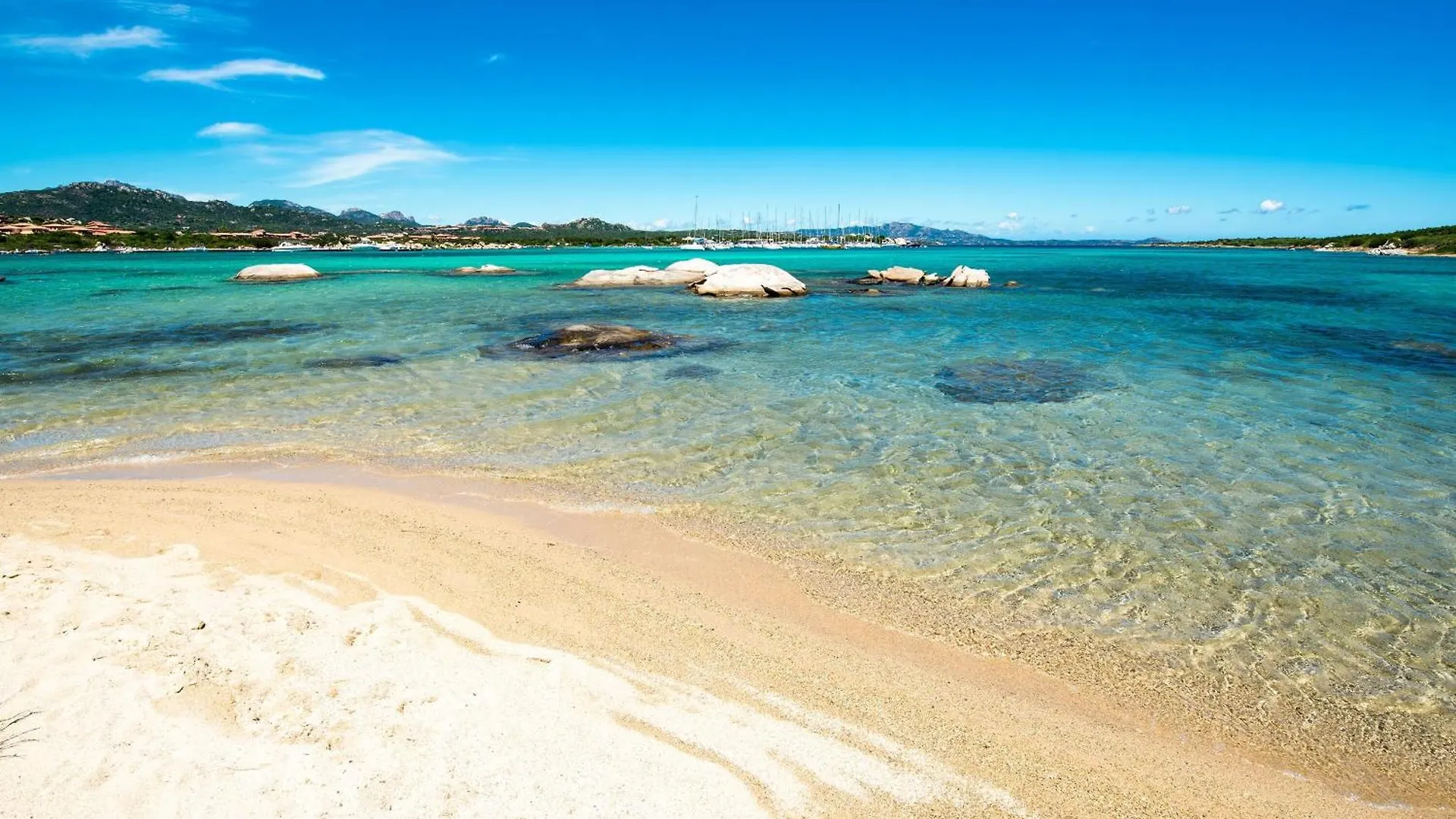Casa Emozione With Shared Pool - Happy Rentals Marinella  Marinella (Sardinia)